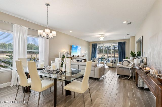 22 MONEYBALL Circle, St. Johns, FL 32259