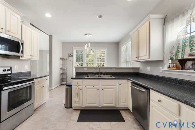 14225 Camack Trl, Midlothian, VA 23114