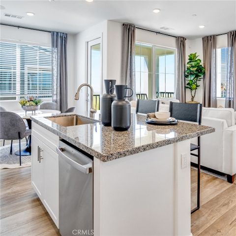 2835 E Amberley Privado, Ontario, CA 91762