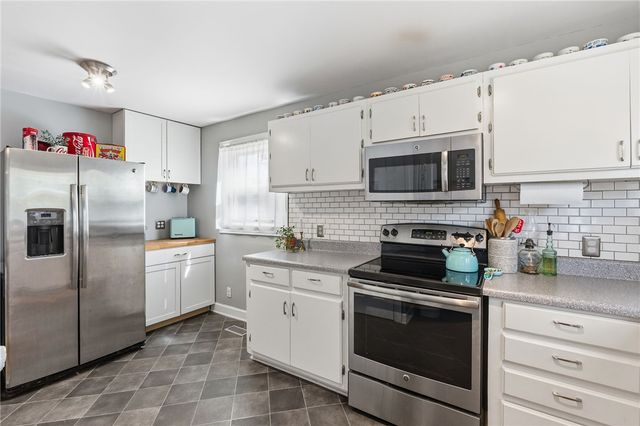108 Tarrant Street, Central, SC 29630