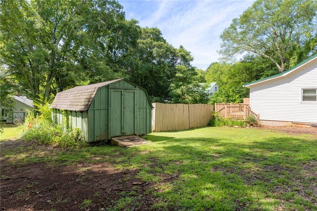 108 Tarrant Street, Central, SC 29630