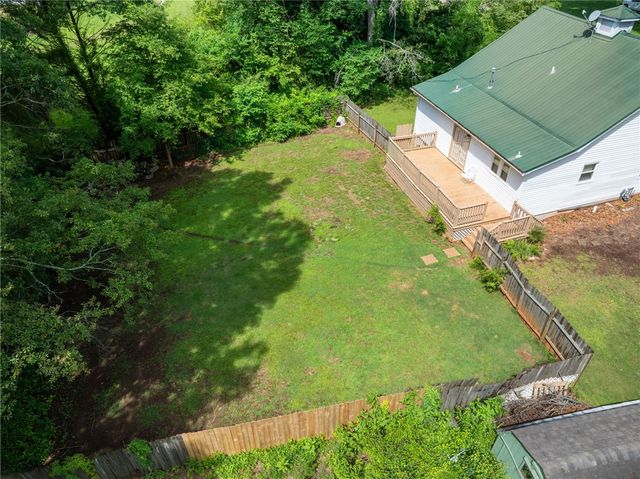 108 Tarrant Street, Central, SC 29630