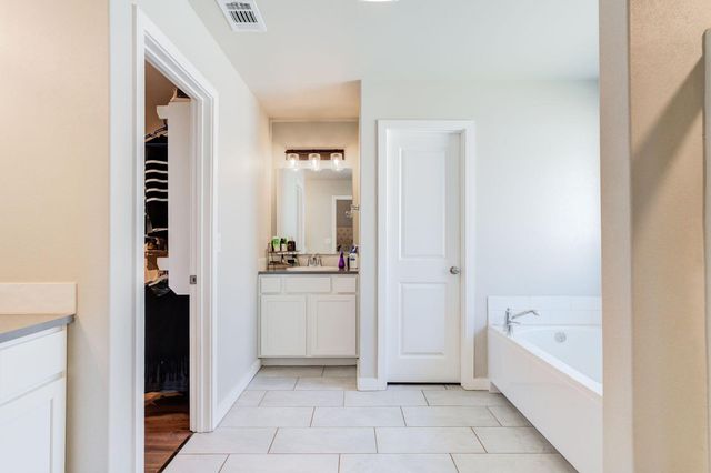 3209 Venita Avenue, Lubbock, TX 79407