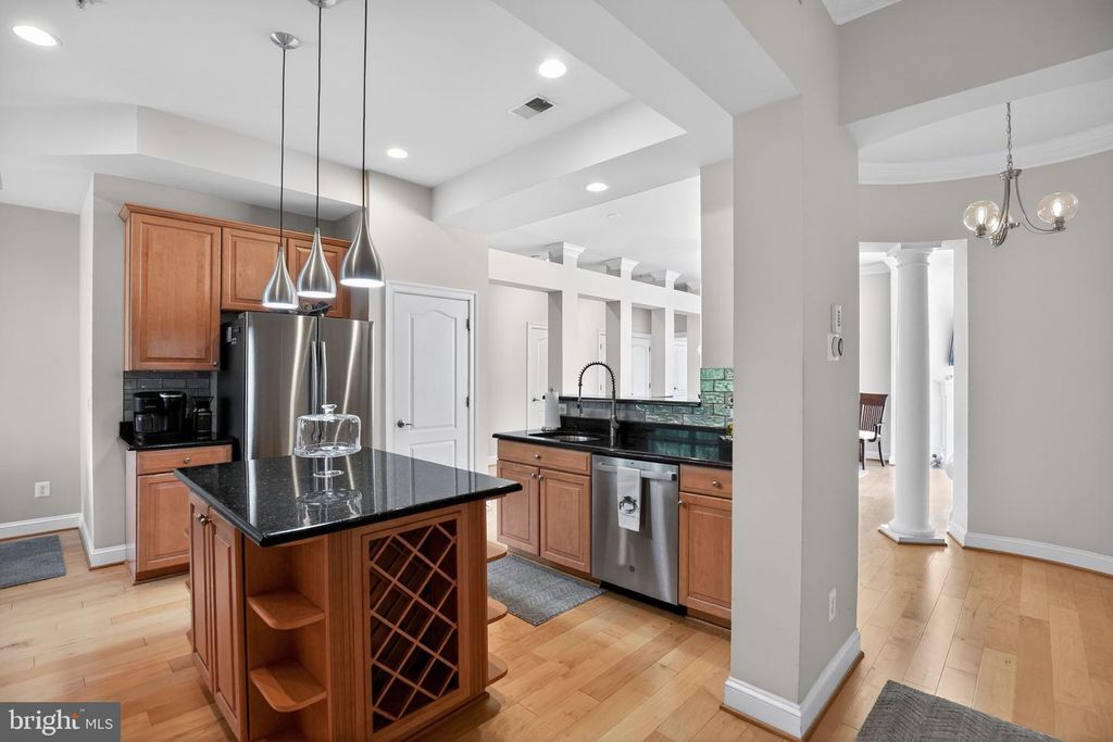 Image 11 of property listing at 1331 SCHOONER LOOP #1331, Solomons, MD 20688