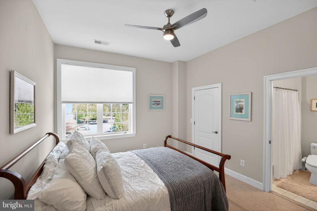 Image 26 of property listing at 1331 SCHOONER LOOP #1331, Solomons, MD 20688