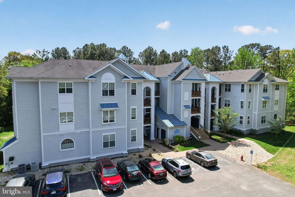 Image 39 of property listing at 1331 SCHOONER LOOP #1331, Solomons, MD 20688