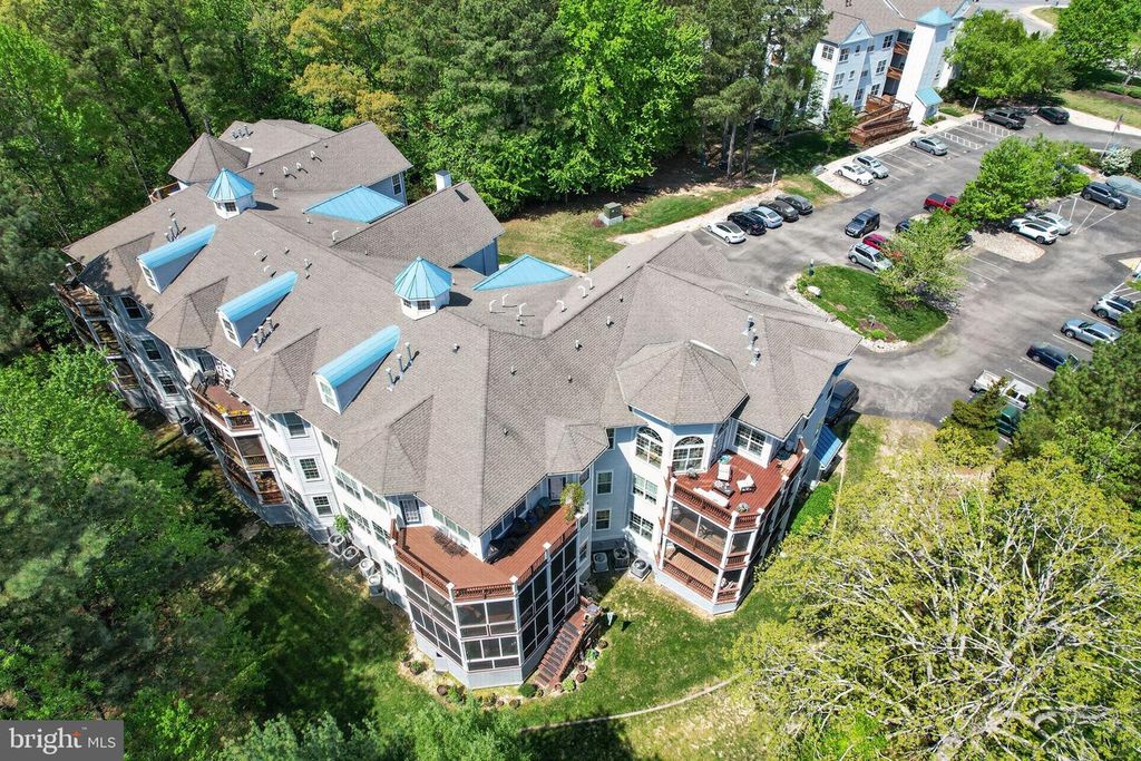 Image 6 of property listing at 1331 SCHOONER LOOP #1331, Solomons, MD 20688