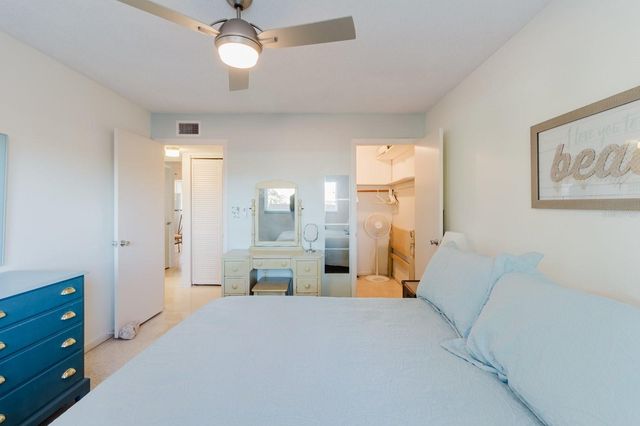 2348 SHELLEY STREET 5, Clearwater, FL 33765