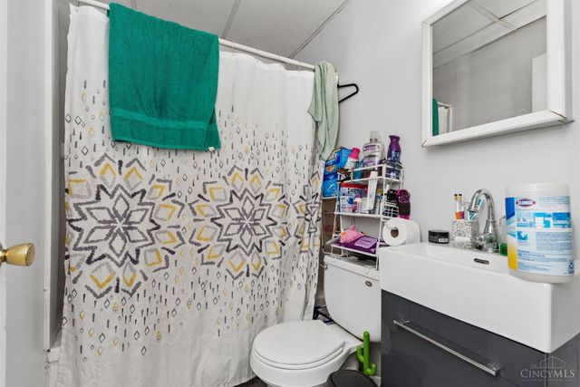 306 Pearl Street, Reading, OH 45215