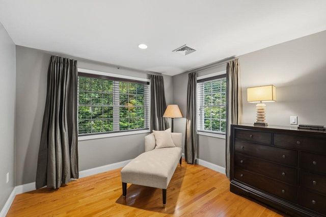 10 Cristy Road, Windham, NH 03087