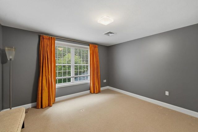 10 Cristy Road, Windham, NH 03087