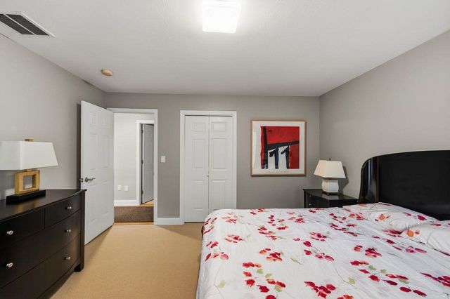 10 Cristy Road, Windham, NH 03087