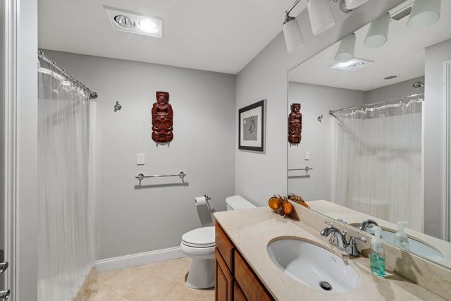 10 Cristy Road, Windham, NH 03087
