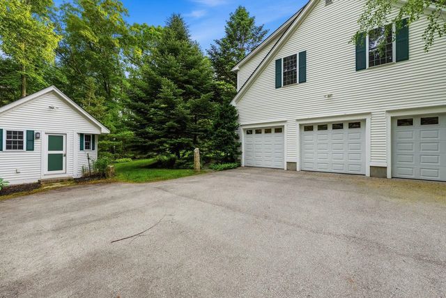 10 Cristy Road, Windham, NH 03087