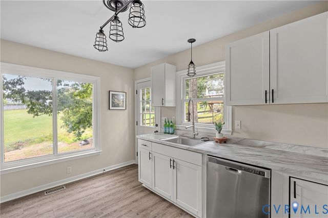 9706 Snowhill Rd, Richmond, VA 23235