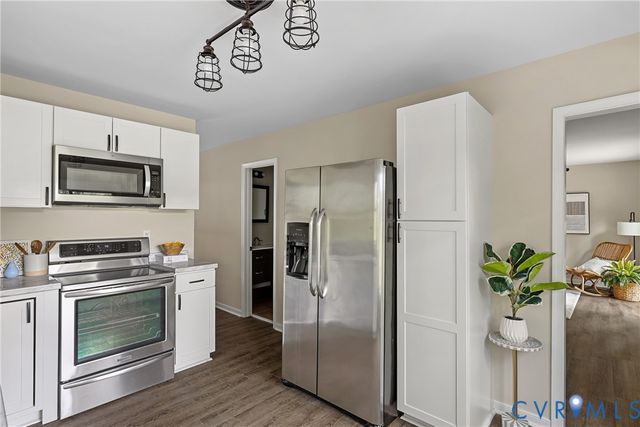 9706 Snowhill Rd, Richmond, VA 23235