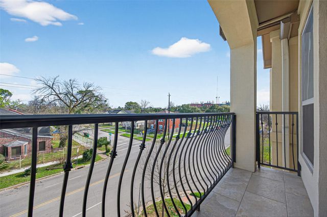 3912 Ennis Street, Houston, TX 77004