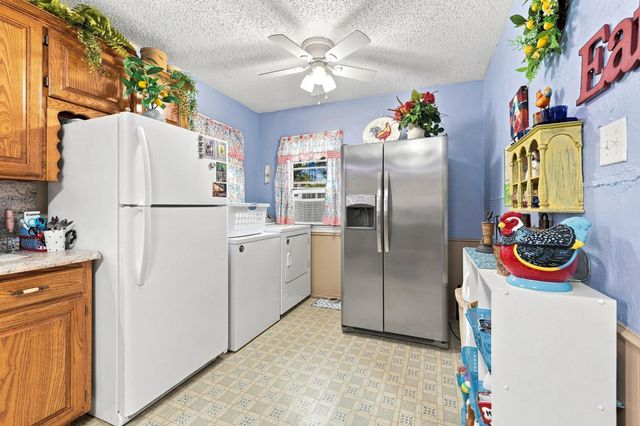1231 W Sears Street, Denison, TX 75020