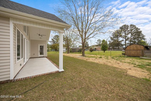 316 Allen Drive, Ayden, NC 28513
