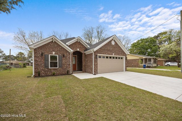316 Allen Drive, Ayden, NC 28513