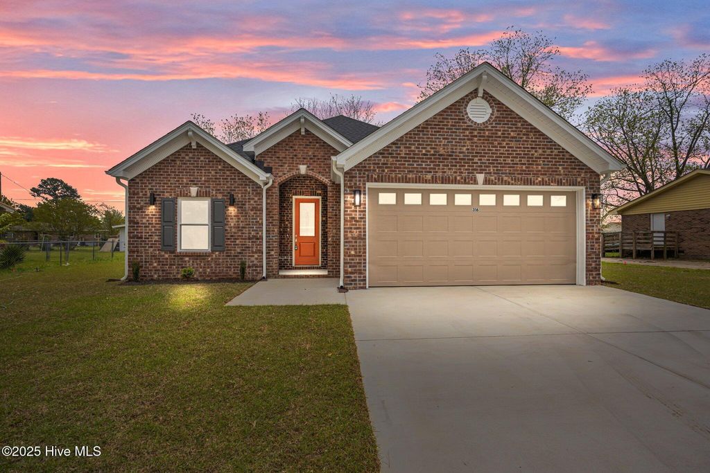 316 Allen Drive, Ayden, NC 28513
