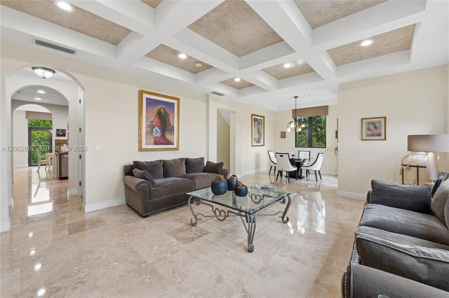 6234 Paradise Point Drive 6234, Palmetto Bay, FL 33157