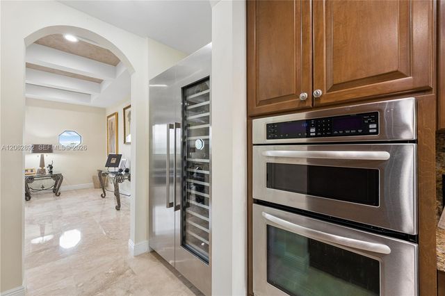 6234 Paradise Point Drive 6234, Palmetto Bay, FL 33157