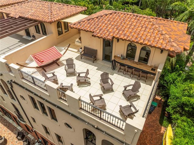 6234 Paradise Point Drive 6234, Palmetto Bay, FL 33157
