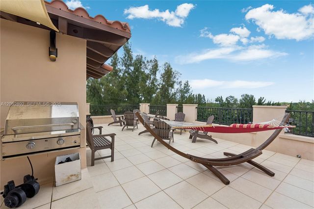 6234 Paradise Point Drive 6234, Palmetto Bay, FL 33157
