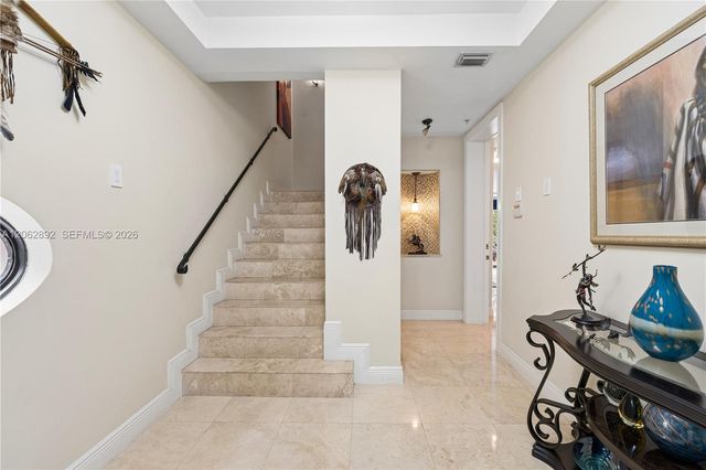 6234 Paradise Point Drive 6234, Palmetto Bay, FL 33157