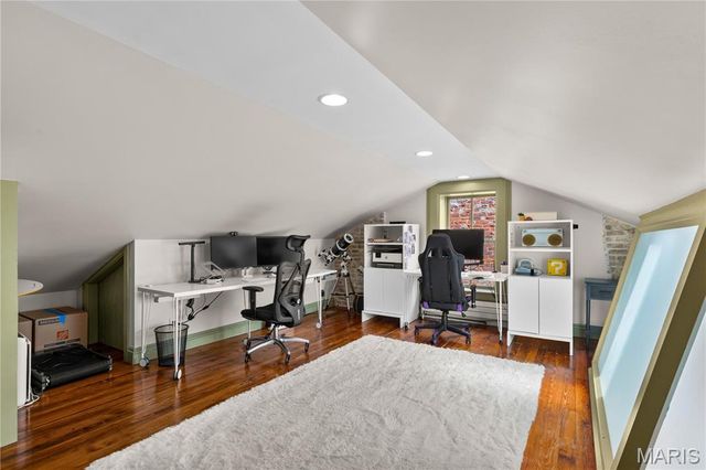 1210 N Market Street, St Louis, MO 63106