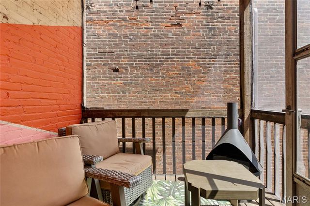 1210 N Market Street, St Louis, MO 63106