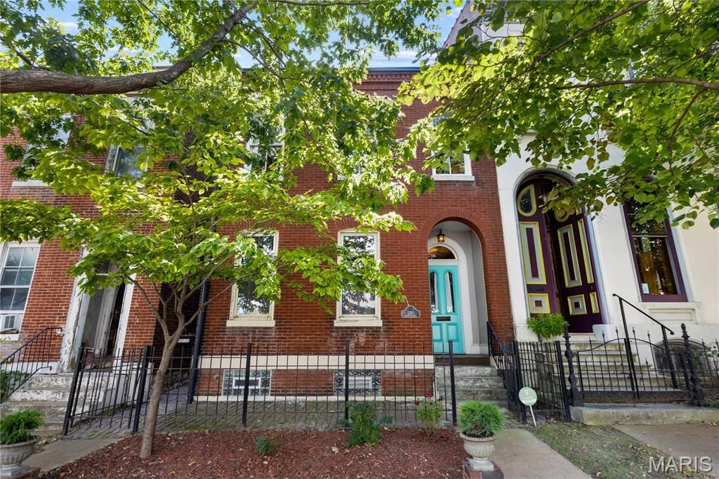 1210 N Market Street, St Louis, MO 63106
