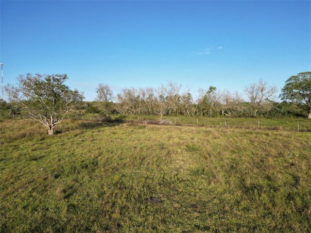 0 County Road 220, Angleton, TX 77515