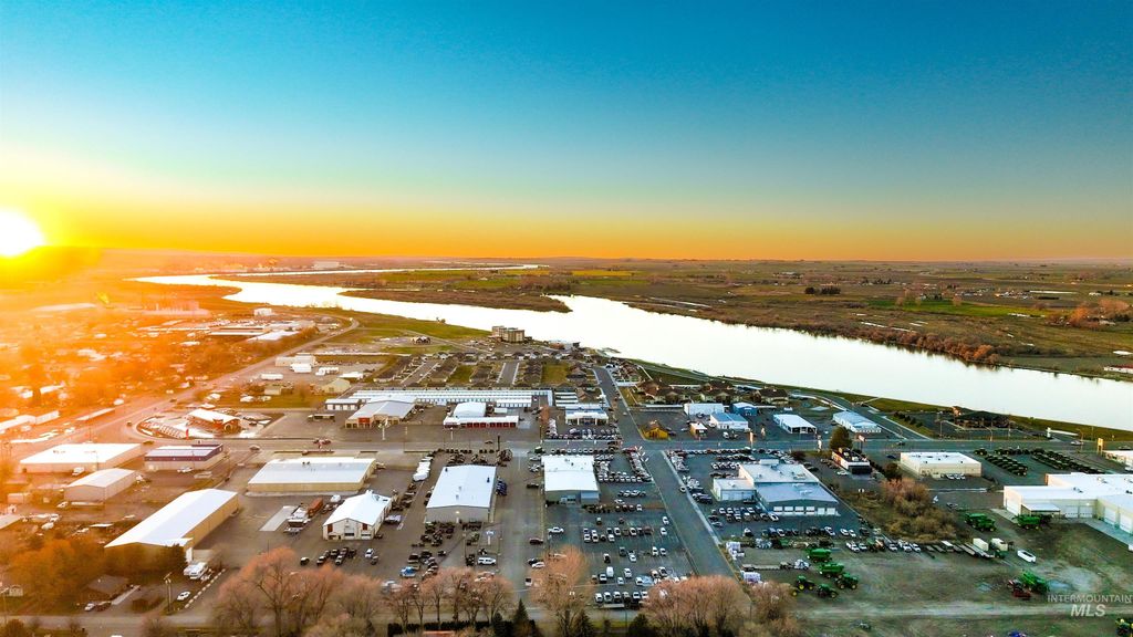 262 Overland, Burley, ID 83318 photo 7