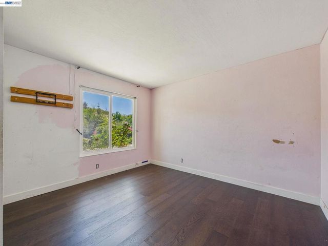 327 Steven Cir, Benicia, CA 94510