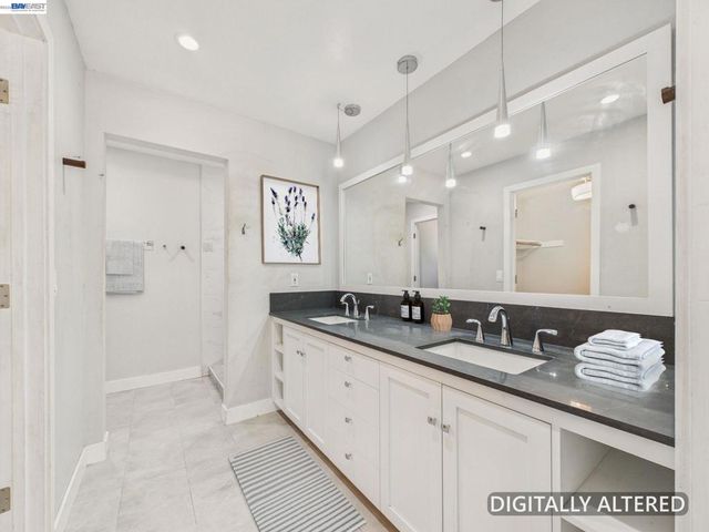 327 Steven Cir, Benicia, CA 94510