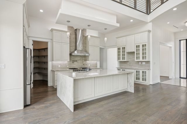 1933 Noe Boulevard, Heath, TX 75126