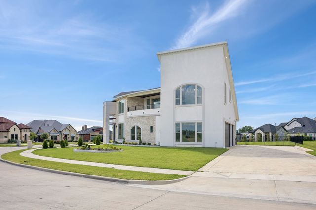 1933 Noe Boulevard, Heath, TX 75126