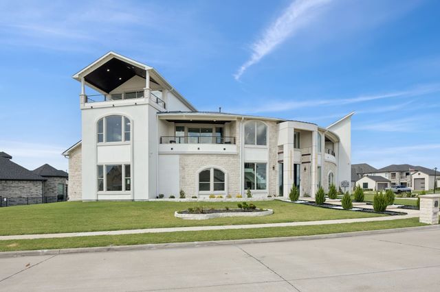 1933 Noe Boulevard, Heath, TX 75126