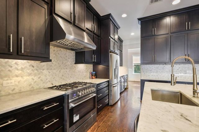 336 Brownstones Circle, Atlanta, GA 30312