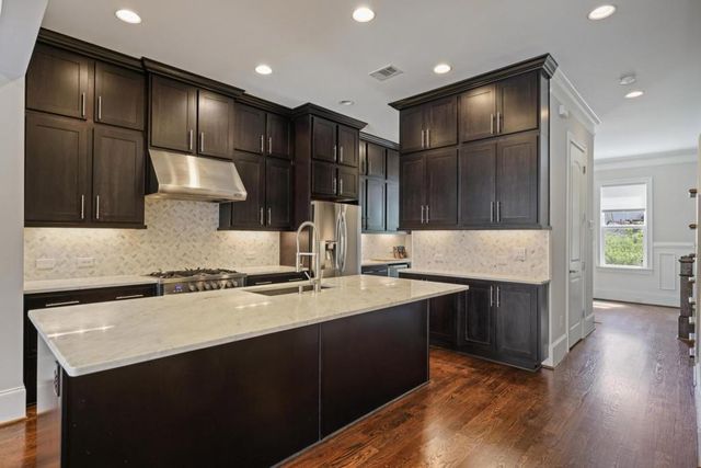 336 Brownstones Circle, Atlanta, GA 30312