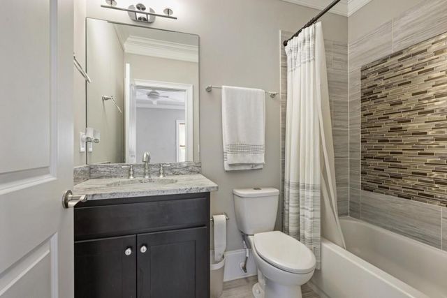 336 Brownstones Circle, Atlanta, GA 30312