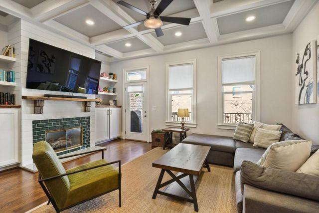 336 Brownstones Circle, Atlanta, GA 30312