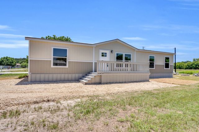 5426 Highview Drive, Granbury, TX 76048