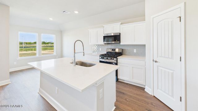 108 Top Ridge Road, Duson, LA 70529