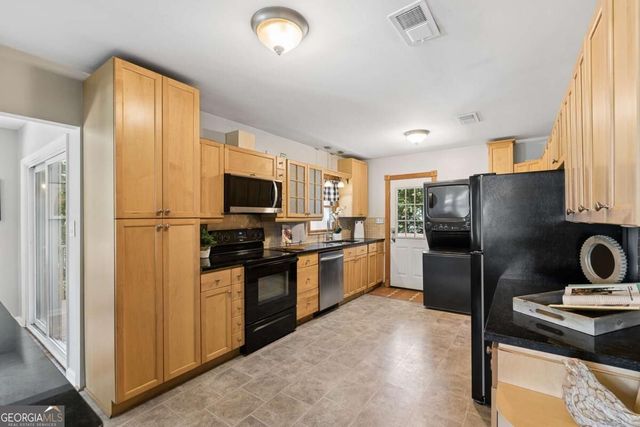 448 E Pharr Road, Decatur, GA 30030