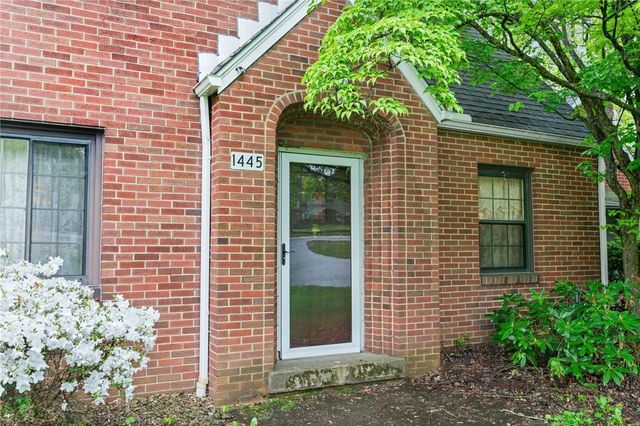 1445 Dutch Ridge Rd, Brighton Twp, PA 15009