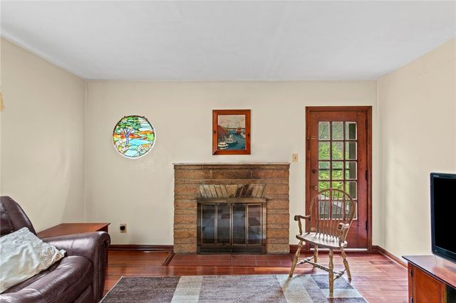 1445 Dutch Ridge Rd, Brighton Twp, PA 15009