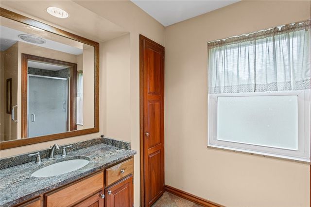 1445 Dutch Ridge Rd, Brighton Twp, PA 15009